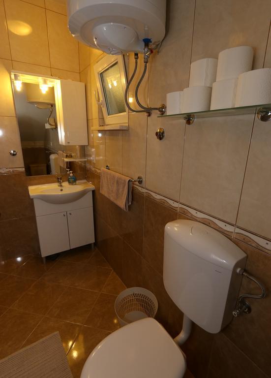 Apartments Jadranka Ловиште Экстерьер фото