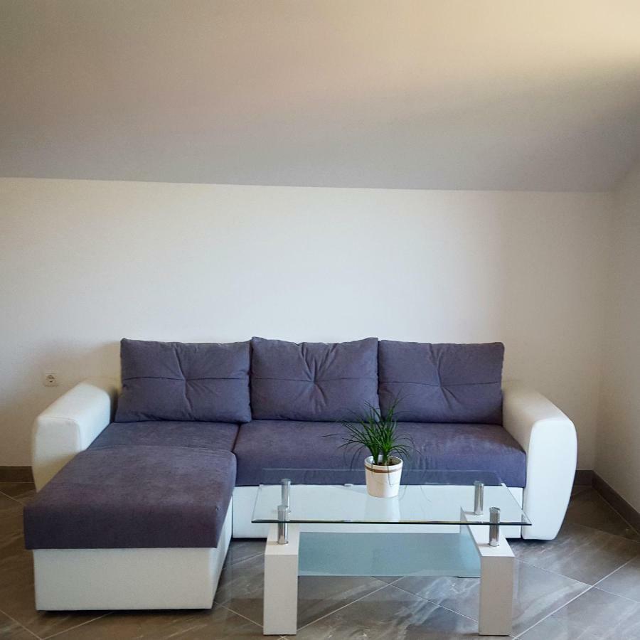 Apartments Jadranka Ловиште Экстерьер фото